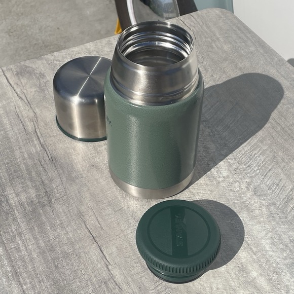 Stanley 24 oz Vacuum Insulated Food Jar - Picture 3 of 4